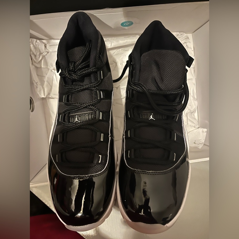 JUBILEE  ANNIVERSARY 11z new with box 📦 BRAND NEW 🔥NEVER BEEN WORN BEFORE ♾️